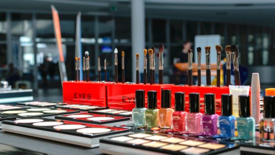 Logistik für die Kosmetik: Eine Branche im Wandel
